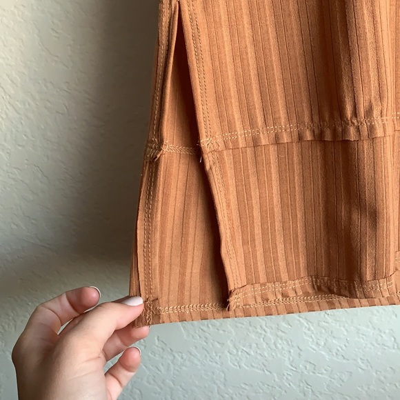 Doe & Rae Blouse - Picture 4 of 4